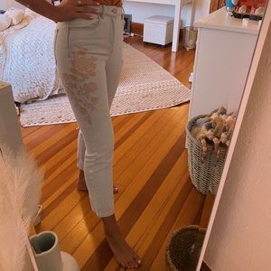 Kendall & Kylie Floral Embroidered Jeans